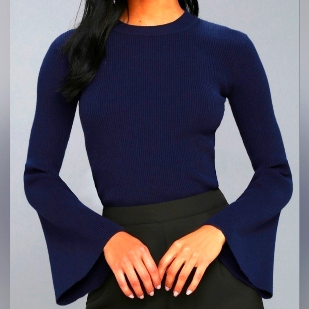 Nicole Miller Artelier Cashmere bell sleeve sweater